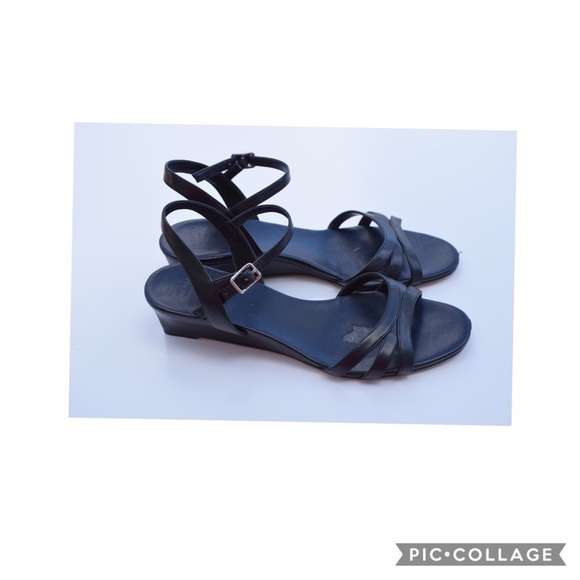 Cole Haan low wedges - Picture 2 of 8